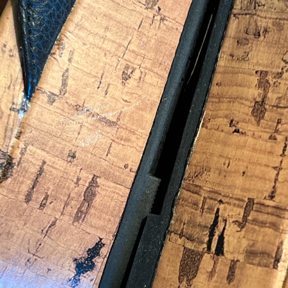 Like new Vionic Aruba sandal sz 7 - Picture 9 of 11